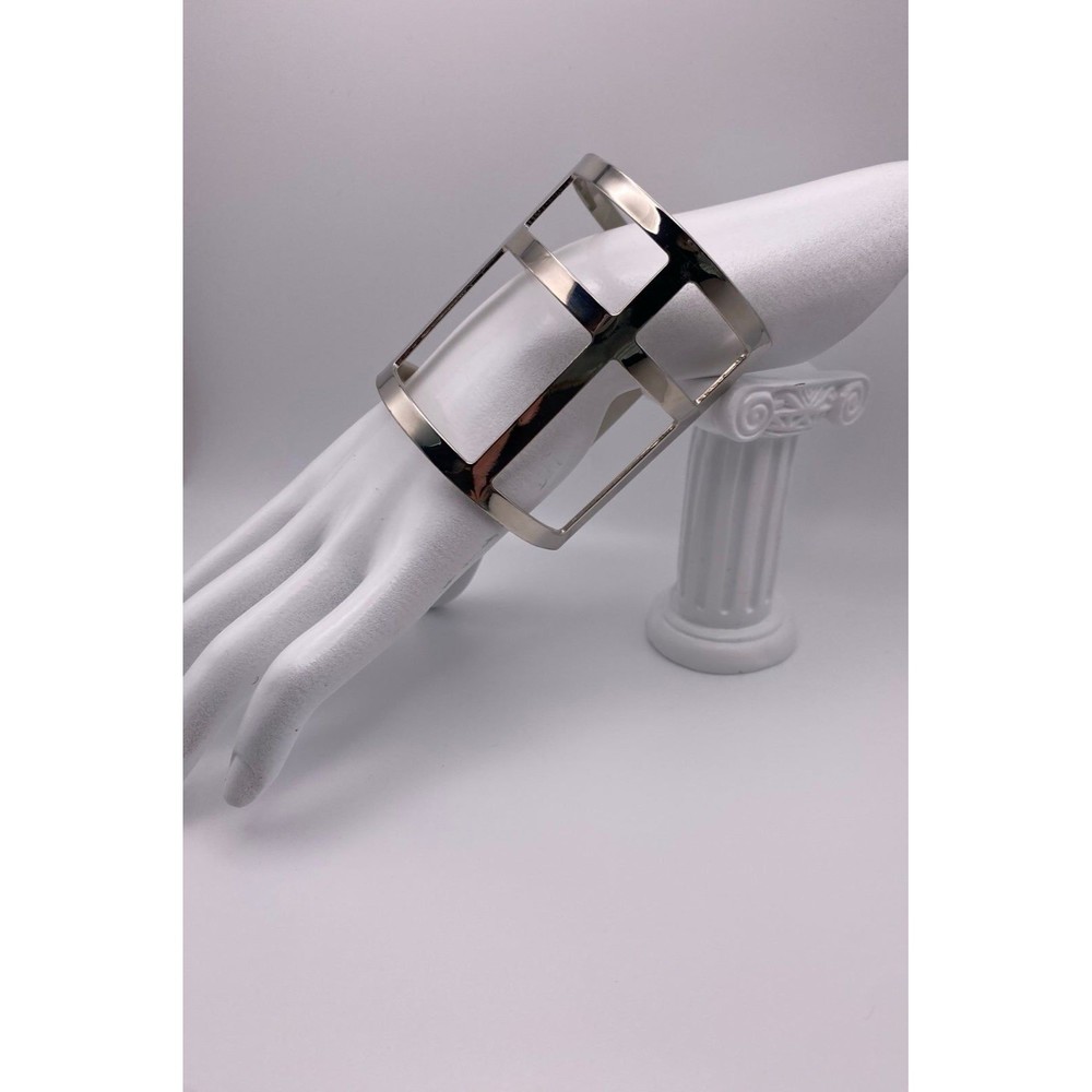 NWOT Lisa Freede bracelet